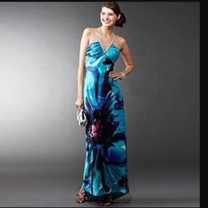 NWT Juniors prom/Evening dress.